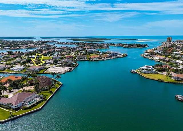 Property at 1370 Quintara Ct, Marco Island, FL 34145, 3 beds, 3.5 baths