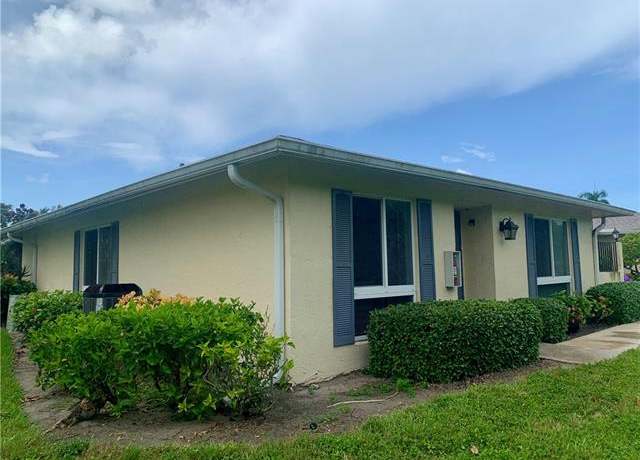 Property at 63 Glades Blvd #3, Naples, FL 34112, 2 beds, 2 baths