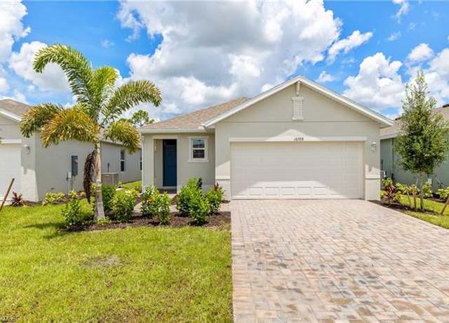 Property at 16768 Elkhorn Coral Dr, North Fort Myers, FL 33903, 3 beds, 2 baths