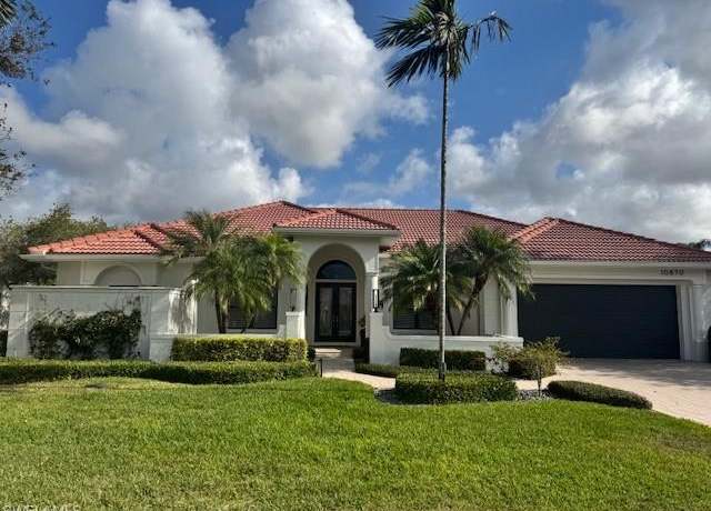 Property at 10870 Phoenix Way, Naples, FL 34119, 4 beds, 3 baths