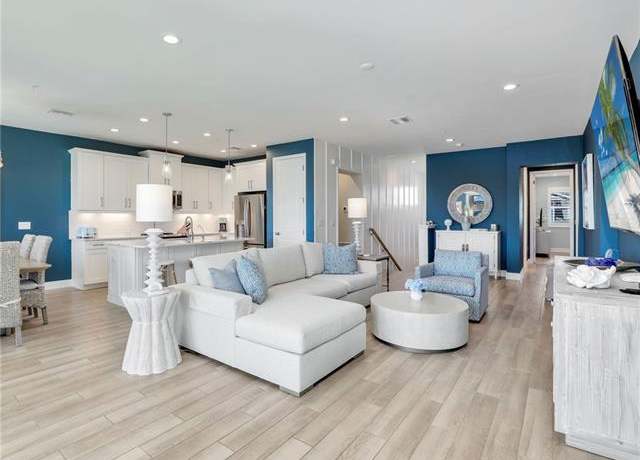 Property at 2621 Seychelles Cir #1807, Naples, FL 34112, 3 beds, 2 baths