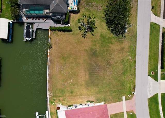 Property at 903 Juniper Ct, Marco Island, FL 34145