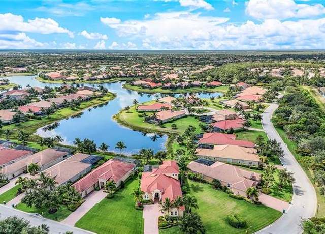 Property at 9337 Campanile Cir, Naples, FL 34114, 3 beds, 3.5 baths