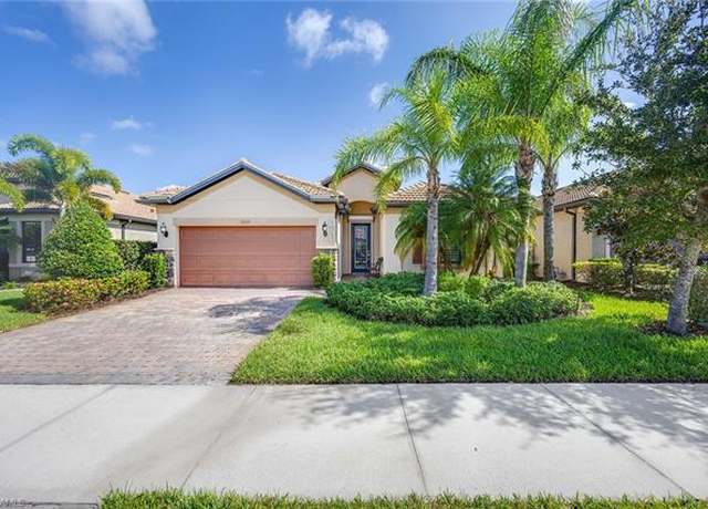 Property at 12077 Winfield Cir, Fort Myers, FL 33966, 4 beds, 2 baths