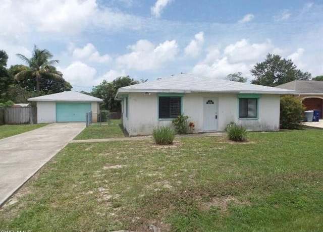 Property at 19170 Birch Rd, Fort Myers, FL 33967, 6 beds, 7 baths