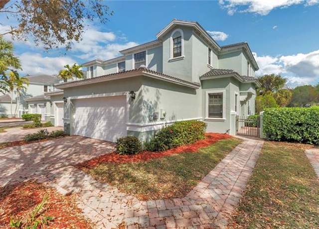 Property at 14764 Pinnacle Pl #65, Naples, FL 34119, 3 beds, 3 baths