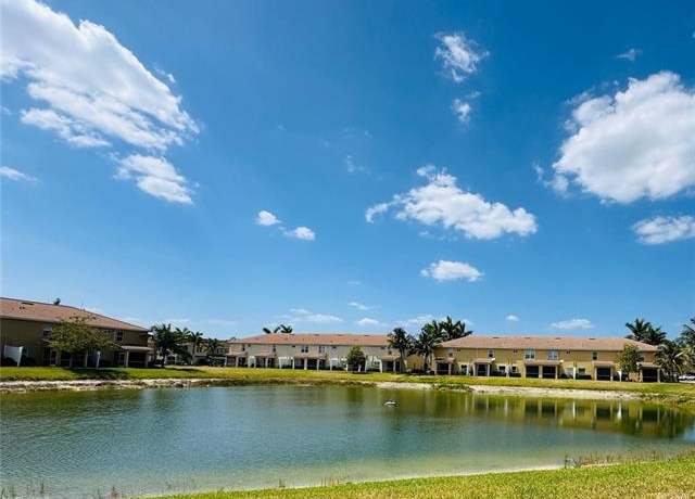 Property at 3849 Tilbor Cir, Fort Myers, FL 33916, 2 beds, 2.5 baths
