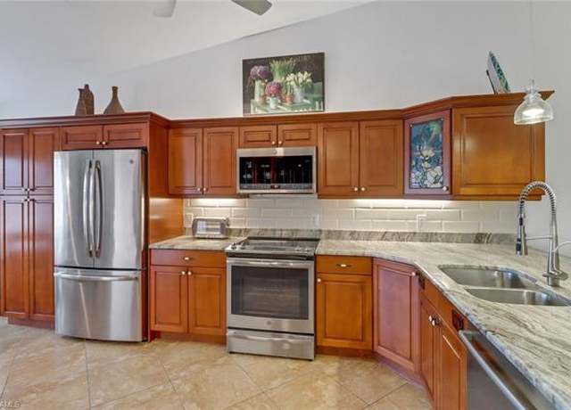 Property at 2395 Hidden Lake Dr #4608, Naples, FL 34112, 2 beds, 2 baths