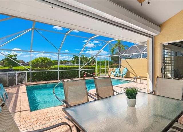 Property at 11682 Quail Village Way Unit 128-2, Naples, FL 34119, 4 beds, 2.5 baths