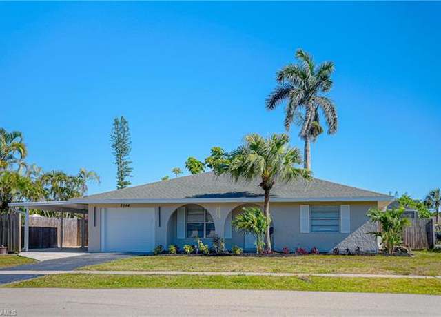 Property at 2564 Poinciana St, Naples, FL 34105, 3 beds, 2 baths