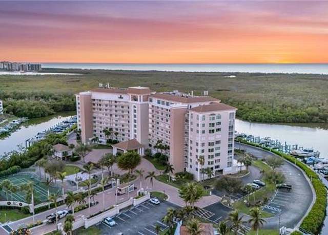 Property at 13105 Vanderbilt Dr #802, Naples, FL 34110, 2 beds, 2 baths