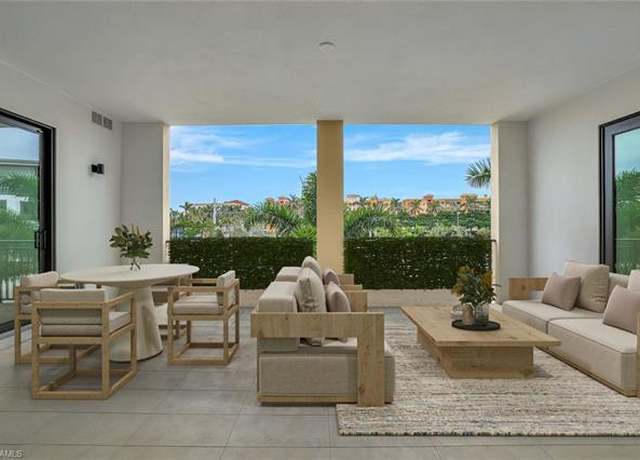 Property at 1130 3rd Ave S #211, Naples, FL 34102, 3 beds, 3.5 baths
