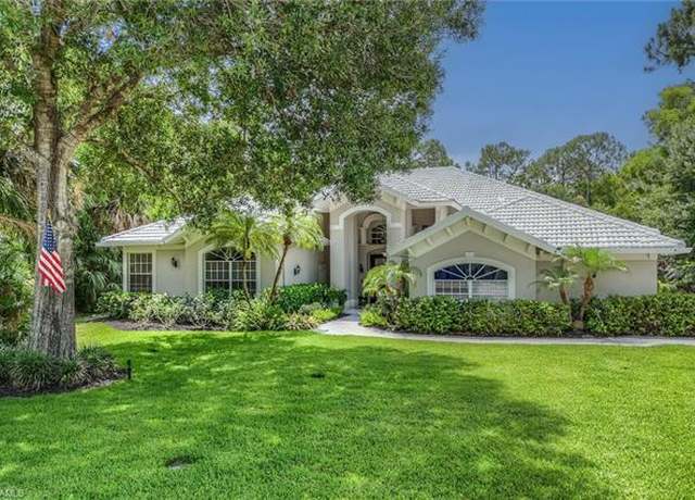 Property at 2026 Merlin Ct, Naples, FL 34105, 4 beds, 2.5 baths