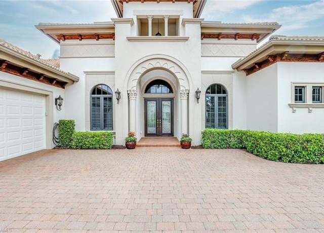 Property at 7440 Byrons Way, Naples, FL 34113, 4 beds, 3.5 baths