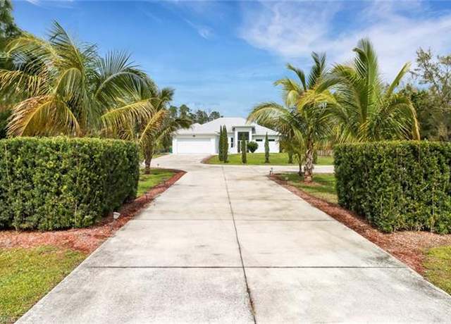 Property at 2575 31st Ave NE, Naples, FL 34120, 4 beds, 3 baths