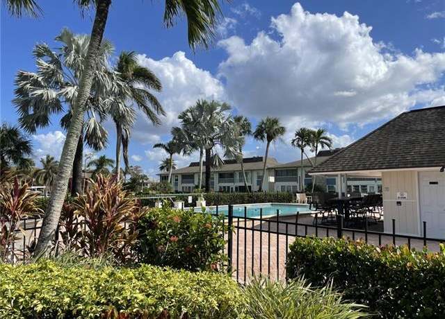 Property at 325 Charlemagne Blvd Unit B203, Naples, FL 34112, 2 beds, 2 baths