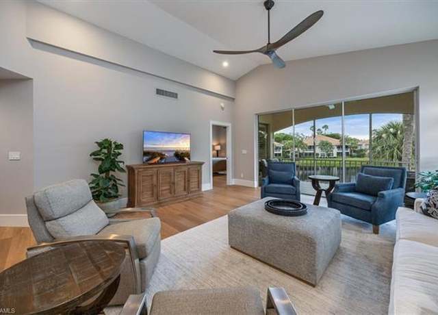 Property at 8429 Abbington Cir #522, Naples, FL 34108, 3 beds, 2.5 baths