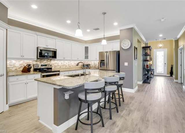 Property at 10276 Livorno Dr, Fort Myers, FL 33913, 3 beds, 3 baths