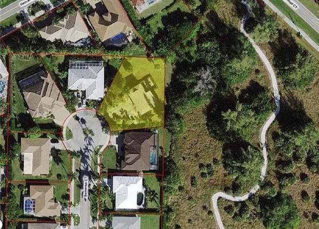 Property at 617 Somerset Ct, Marco Island, FL 34145, 3 beds, 2 baths