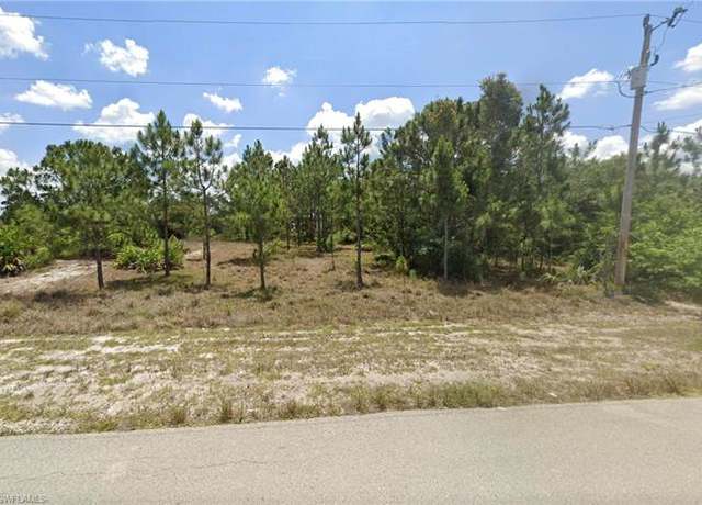 Property at 713 Oakridge Ave S, Lehigh Acres, FL 33974
