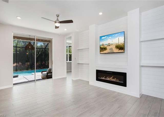 Property at 14671 Edgewater Cir, Naples, FL 34114, 2 beds, 2 baths