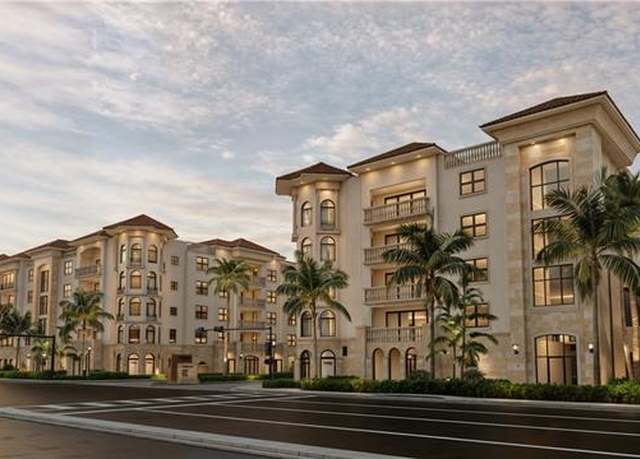 Property at 1301 3rd Ave S, Naples, FL 34102, 3 beds, 3 baths