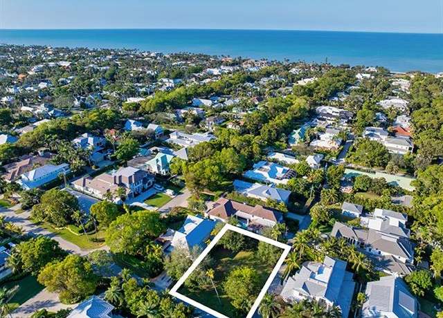Property at 245 5th St N, Naples, FL 34102