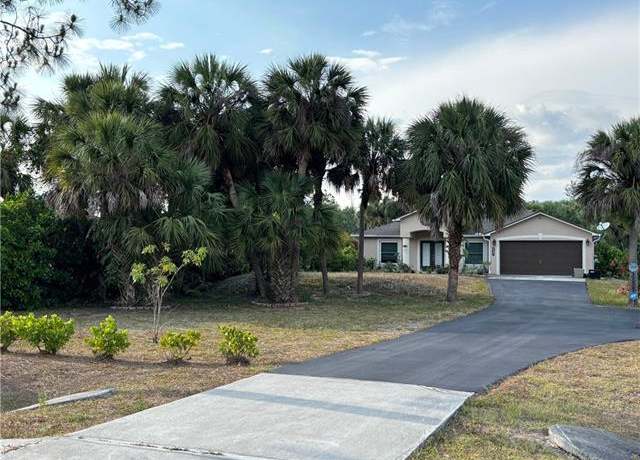 Property at 2591 2nd Ave SE, Naples, FL 34117, 3 beds, 2 baths
