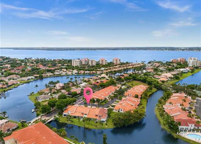 Property at 15125 Stella Del Mar Ln, Fort Myers, FL 33908, 3 beds, 2.5 baths