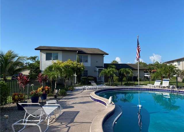 Property at 180 Cypress Way E Unit D124, Naples, FL 34110, 2 beds, 1.5 baths