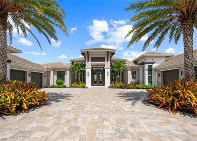 Property at 4297 Deephaven Ln, Naples, FL 34119, 4 beds, 4.5 baths