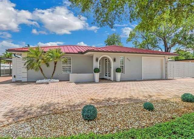 Property at 4442 18th Ave SW, Naples, FL 34116, 4 beds, 4 baths