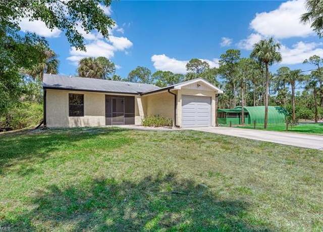 Property at 1381 17th St SW, Naples, FL 34117, 2 beds, 2 baths