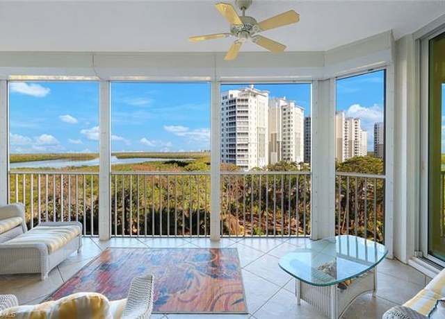 Property at 325 Dunes Blvd #605, Naples, FL 34110, 3 beds, 2 baths