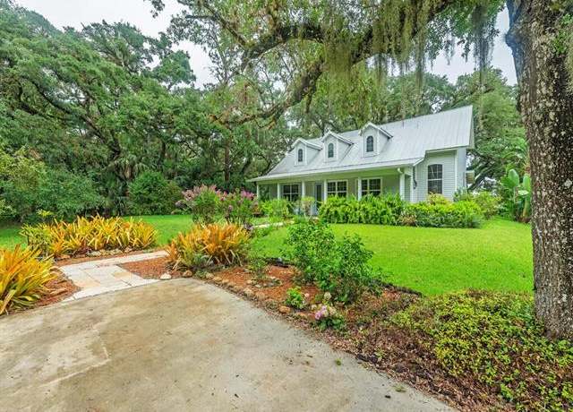 Property at 21950 N River Rd, Alva, FL 33920, 3 beds, 2.5 baths