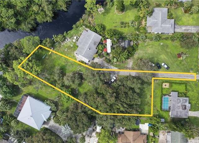 Property at 10894 Goodwin St, Bonita Springs, FL 34135