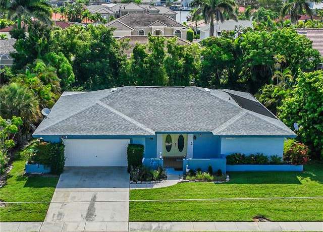 Property at 211 W Flamingo Cir, Marco Island, FL 34145, 3 beds, 2.5 baths
