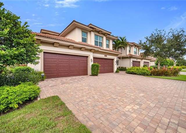 Property at 7813 Hawthorne Dr #2403, Naples, FL 34113, 3 beds, 3.5 baths
