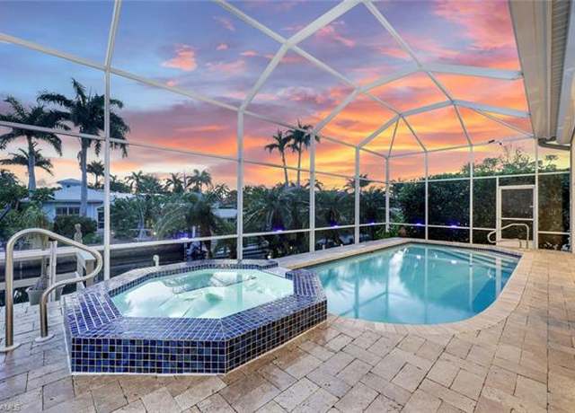 Property at 27154 Harbor Dr, Bonita Springs, FL 34135, 3 beds, 3.5 baths