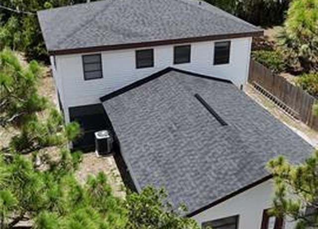 Property at 9025 Somerset Ln, Bonita Springs, FL 34135, 4 beds, 2.5 baths