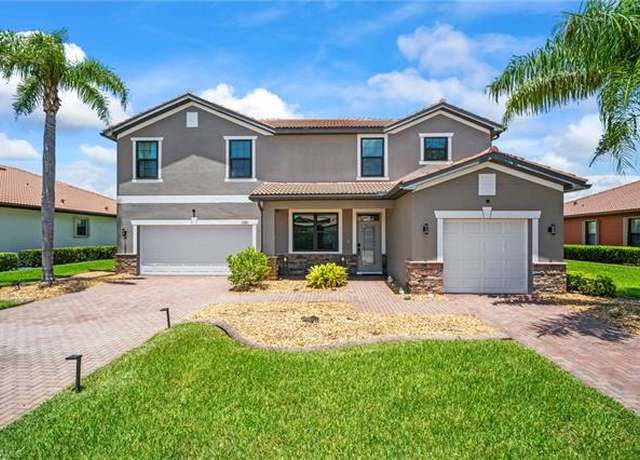 Property at 10289 Templeton Ln, Fort Myers, FL 33913, 5 beds, 4.5 baths
