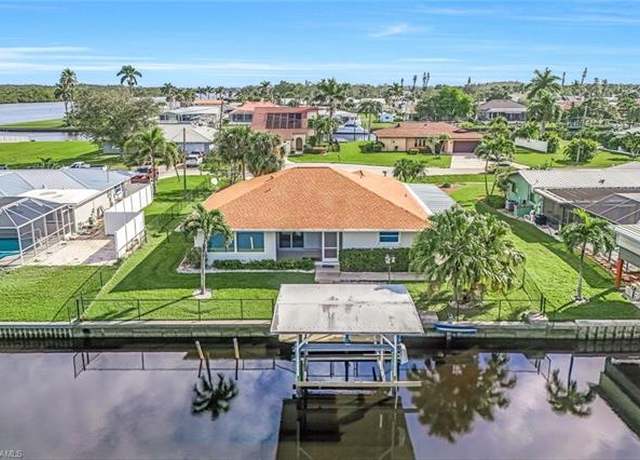 Property at 2199 Santiago Ave, Fort Myers, FL 33905, 2 beds, 1 bath
