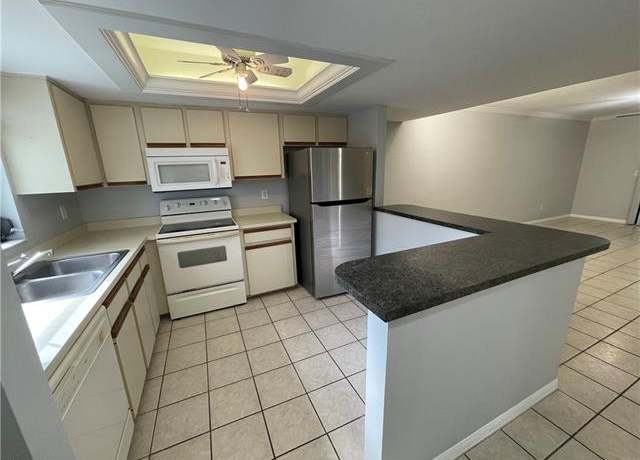 Property at 28131 Pine Haven Way #118, Bonita Springs, FL 34135, 2 beds, 2 baths