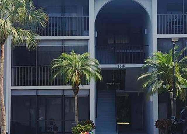Property at 9610 Green Cypress Ln #4, Fort Myers, FL 33905, 2 beds, 2 baths