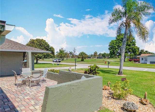 Property at 4364 Beechwood Lake Dr, Naples, FL 34112, 3 beds, 2 baths
