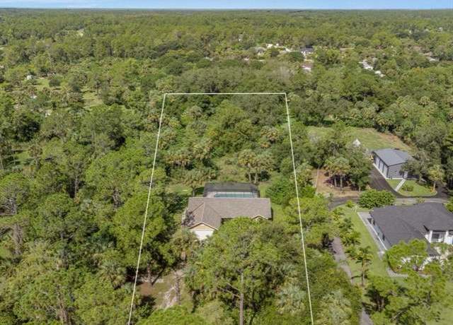 Property at 121 16th St NE, Naples, FL 34120, 3 beds, 2 baths