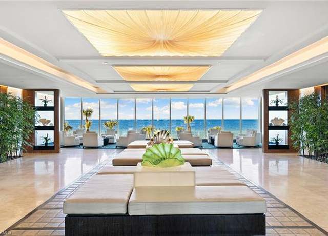 Property at 11125 Gulf Shore Dr Ph -7, Naples, FL 34108, 4 beds, 3.5 baths