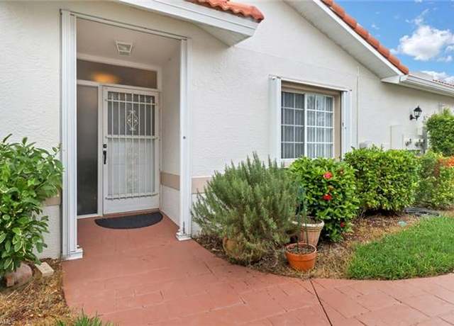 Property at 280 W Naomi Dr #5401, Naples, FL 34104, 3 beds, 2 baths