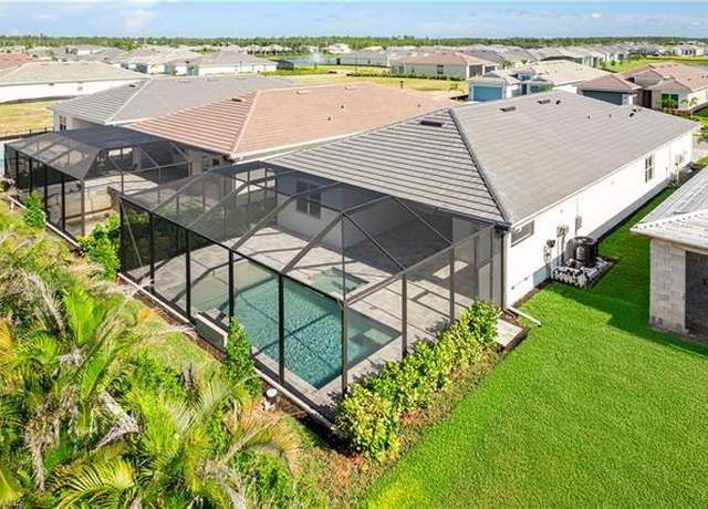 Property at 8787 Oceana Way, Naples, FL 34114, 3 beds, 2.5 baths