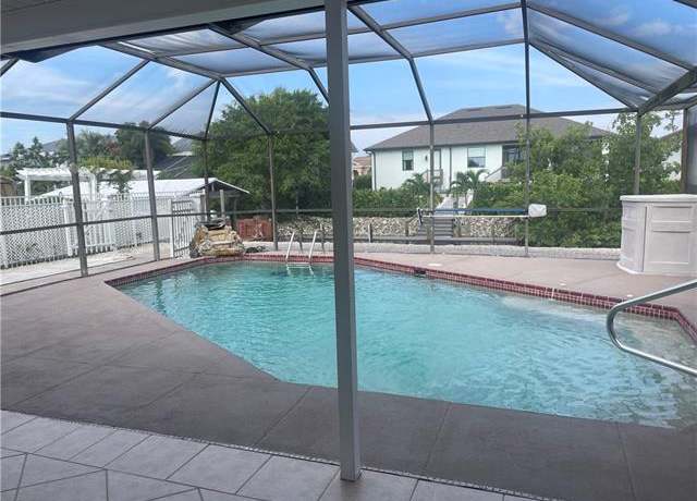 Property at 27286 High Seas Ln, Bonita Springs, FL 34135, 3 beds, 2 baths